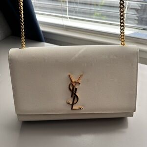 YSL Medium Kate Crossbody Bag in Crema Soft Grained Leather, EXCELLENT CONDITION